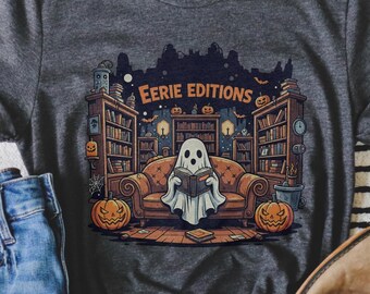 Gruseliges Geist Book Club Shirt - Halloween Reading Vibes - Eerie Editions Cozy Tee