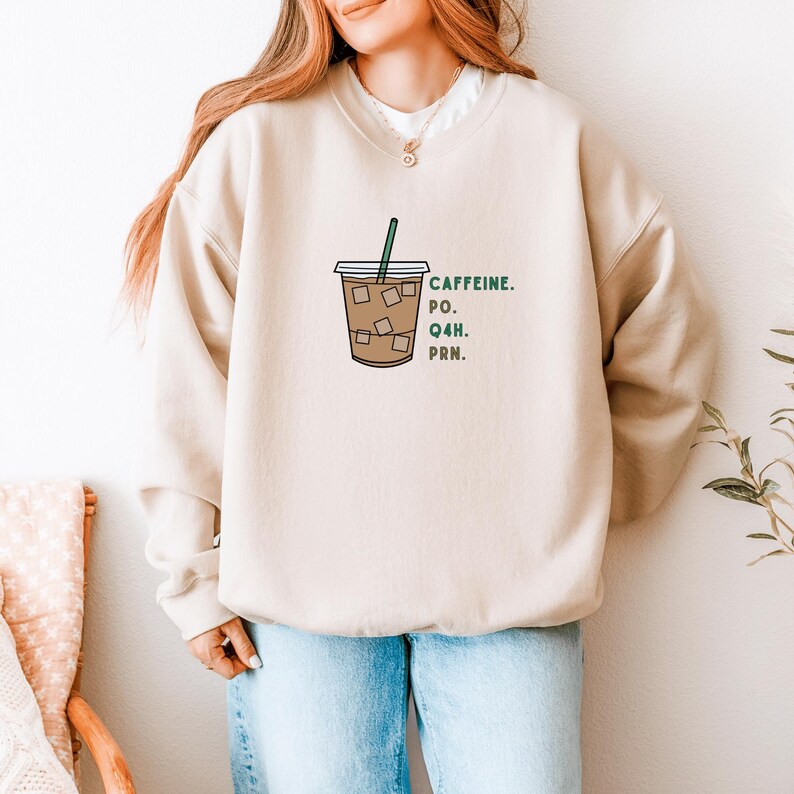 Caffeine Lover's x Nursing Crewneck Sweatshirt | Healthcare Workers Coffee Lovers Gift | Medical Student Apparel | PA Student afbeelding 3