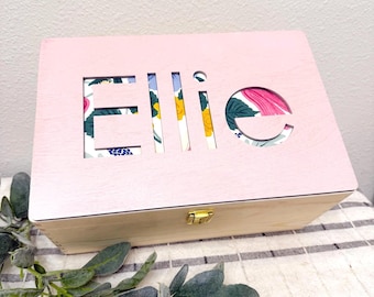Personalized Baby Keepsake Box, Engraved Wooden Memory Box, Custom New Baby Shower Gift, Rustic Time Capsule, Christening, Nursery Decor