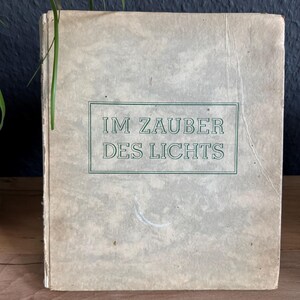 Im Zauber des Lichts" – Rolleiflex Vintage Fotobuch | Meisterhafte Schwarzweißfotografie | 1940 Sammlerstück