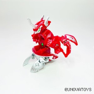Bakugan B2 Titanium Dragonoid Pyrus Kampfschläger