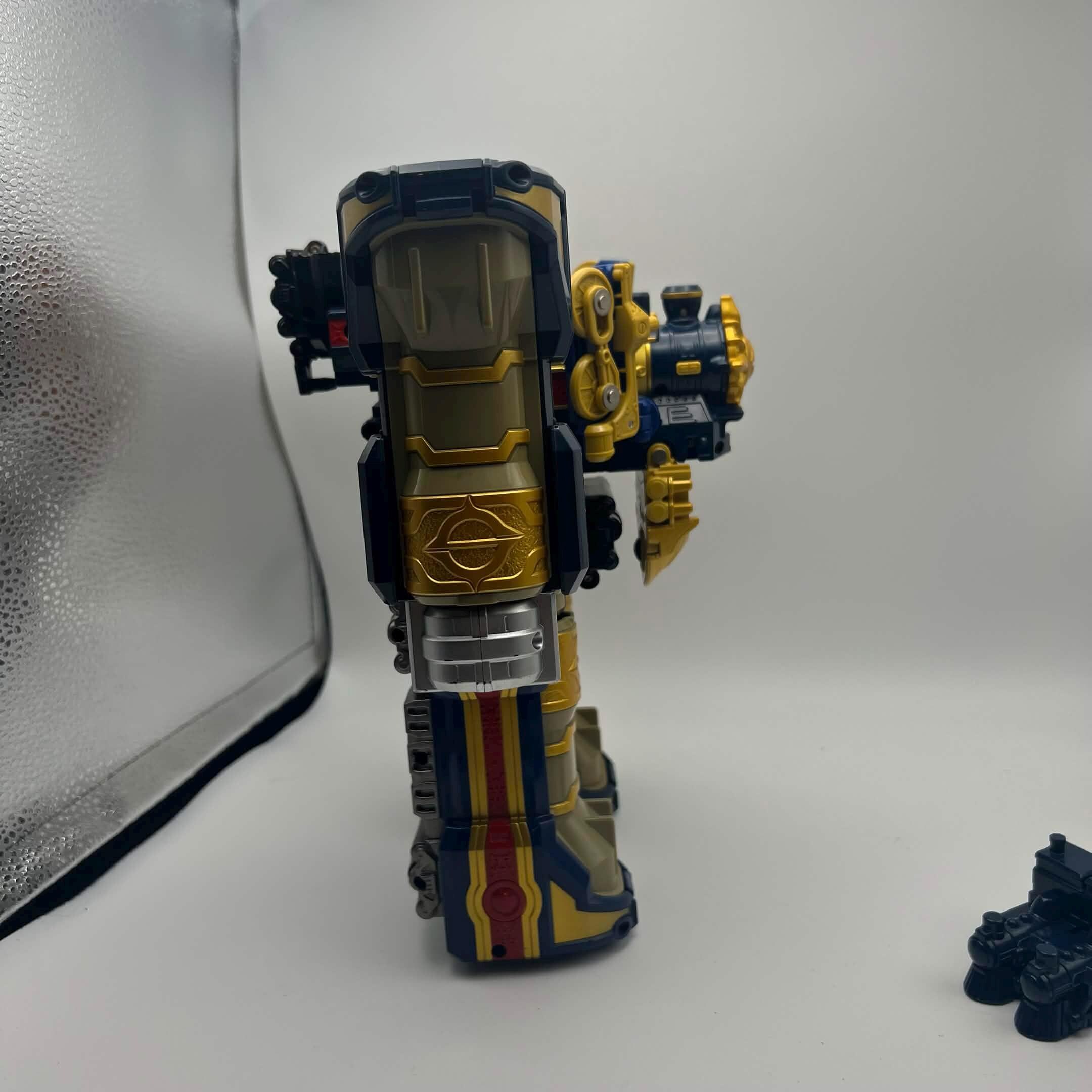 Solar Streak Megazord - DX Travelion Powerranger Mystic Force