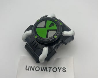 封印されたベン10 オムニトリックスウォッチ：バンダイ LCD ゲーム