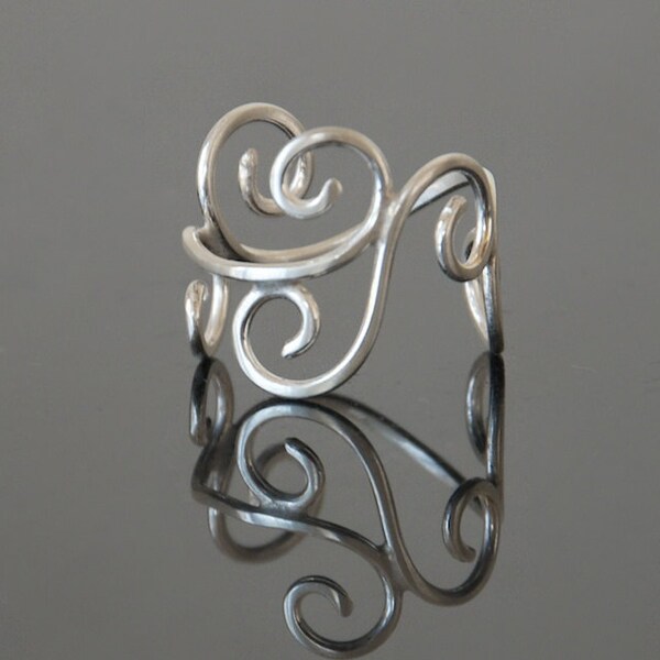 Swirl Ring, Sterling Silver Size 6, Free Shipping in USA