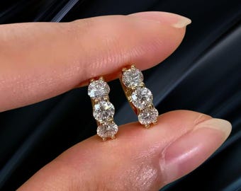 Moissanite Huggie-oorringen, 14 kt verguld sterlingzilver, GRA-gecertificeerd