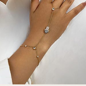 Pulsera de cadena con mano de Hamsa: Anillo de acero inoxidable con ojo malvado - Joyería espiritual bohemia