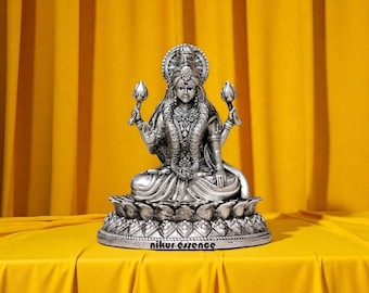 Reines Silber handgefertigtes Laxmi Idol, Lakshmi Devi, Dhan ki Devi Silber für Puja & Festivals