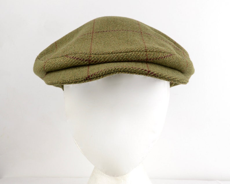 tweed peaked cap