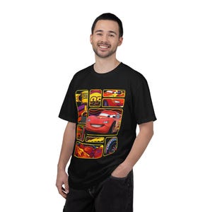 Koszulka unisex Lightning McQueen Black Tee, barwiona na odzieży, z nadrukiem Cars Birthday Shirt zdjęcie 6