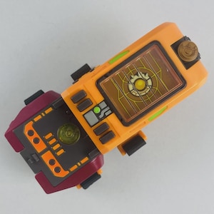 Dino Bracer / Dinosaur King / Sega Toys / Ancient Ruler Dinosaur King DKidz Adventure
