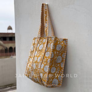 Cotton Quilted Tote Bag, Boho Quilted Tote Bag, Floral Quilted Cotton Tote, Block Print Tote Bag, Bohemian Cotton Tote, Reversible tote bag