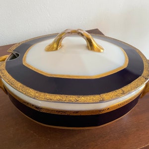 Rare Antique Hutschenreuther Hohanberg Bavaria Gold Encrusted Cobalt Tureen CMIR