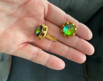 Vintage Iridescent Pair of Cuff Links