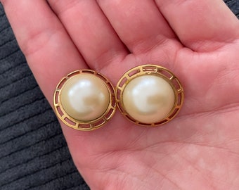 Vintage Pair Large Pearl Gold Tone Clip Earrings
