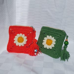 Portefeuille au crochet avec fermeture à glissière - Porte-cartes doublé fait main, Cadeau de mariage en vrac pour les invités, Porte-monnaie floral avec pampille en perles