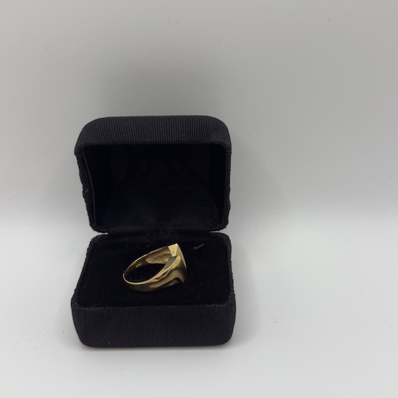 18K Angular Golden Ring - image 3