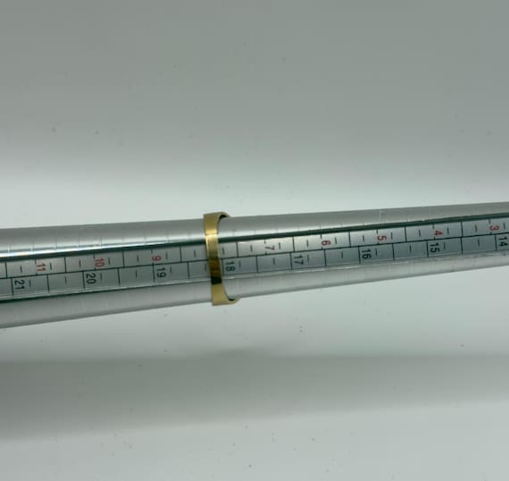 18K Angular Golden Ring - image 4