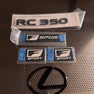 Emblema Negro De Parrilla Delantera Para Lexus IS250, GS350, RX350, ES Y NX – Estilo F Sport