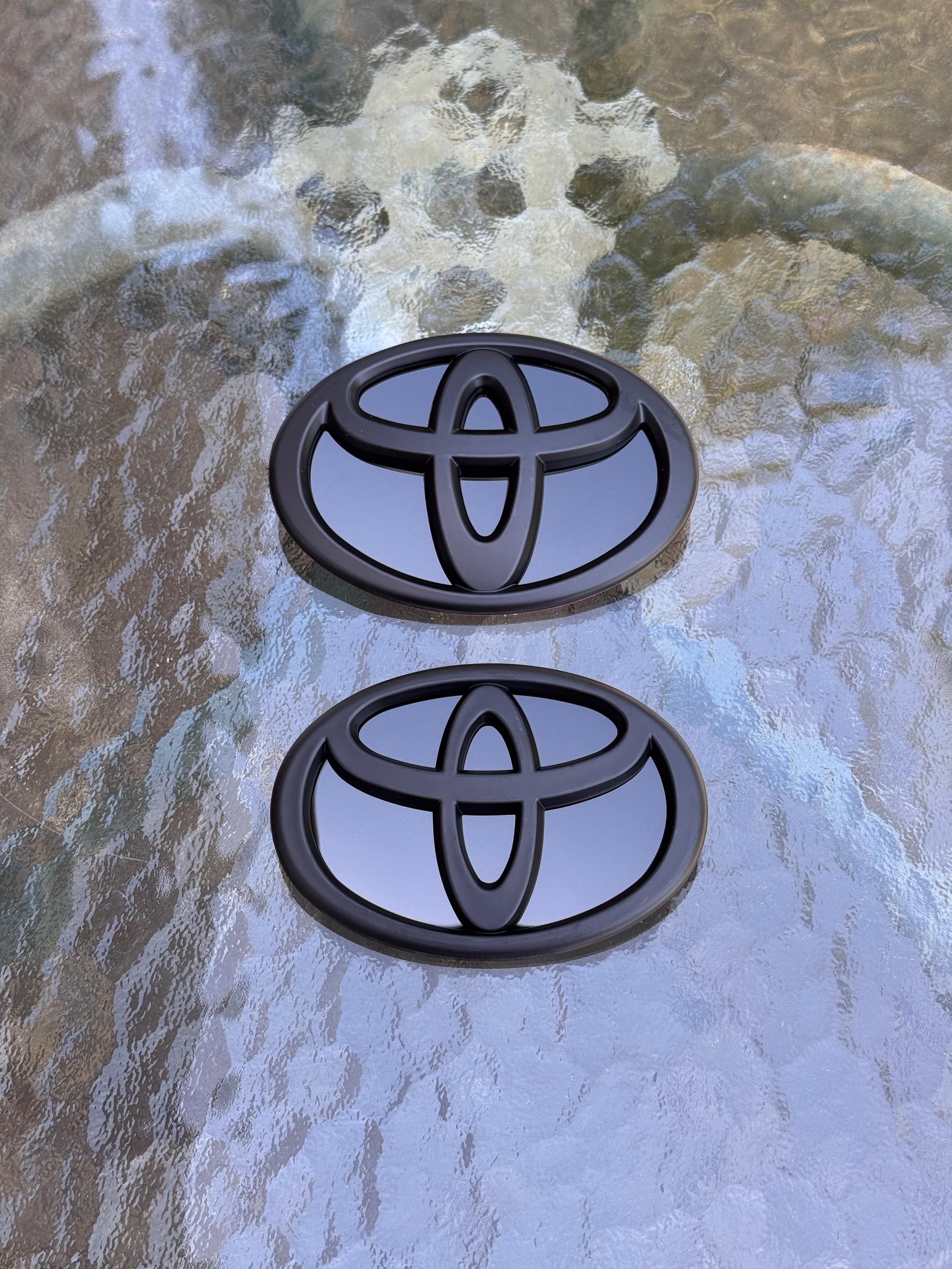 GR86ピンバッジ　トヨタ販売店ノベルティ　非売品 Gr86 Badge Front - Etsy