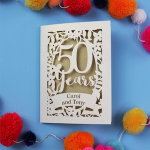Carte 50e anniversaire personnalisée, carte d'anniversaire de mariage en or 50 ans découpée en papier