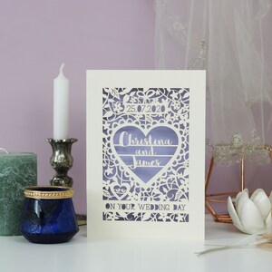 Carte personnalisée le jour de votre mariage, carte de mariage découpée au laser, carte de mariage découpée au laser, cartes faites main au Royaume-Uni Lilac