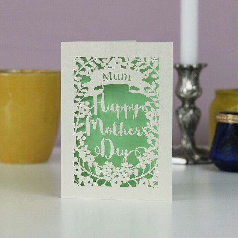 Personalisierte Papierschnitt Muttertagskarte, Laser geschnitten Mama Karte, sku_m.p.banner Light Green
