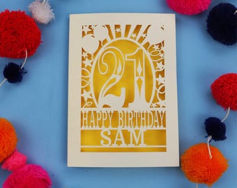 Carte personnalisée 21e anniversaire – Papier découpé, joyeux anniversaire personnalisé, conception découpée au laser