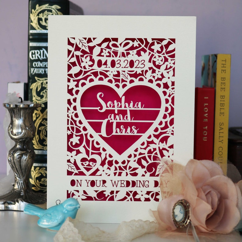 Carte personnalisée le jour de votre mariage, carte de mariage découpée au laser, carte de mariage découpée au laser, cartes faites main au Royaume-Uni Shocking Pink