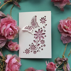 Carte papillon découpée au laser, carte papillons ailes pop-out découpées dans du papier pour elle, cartes toutes occasions
