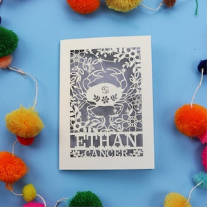 Carte d'anniversaire personnalisée cancer - design personnalisé découpé au laser - cartes d'anniversaire signe astrologique du zodiaque
