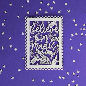 Carte postale Believe in Magic Papercut Quote, cadeau porte-bonheur, note découpée au laser