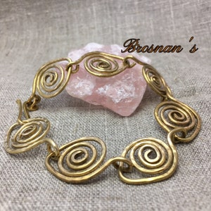Circles Bracelet-Brass, Handmade Hammered And Polished, Hand Forged Brass, 85 Copper 15% Zinc, Wire Wrapped Bracelet