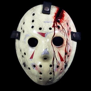 Hockey mask jason part 4 Bloody Horror realistic effects Collectible halloween cosplay replica adjustable handmade.