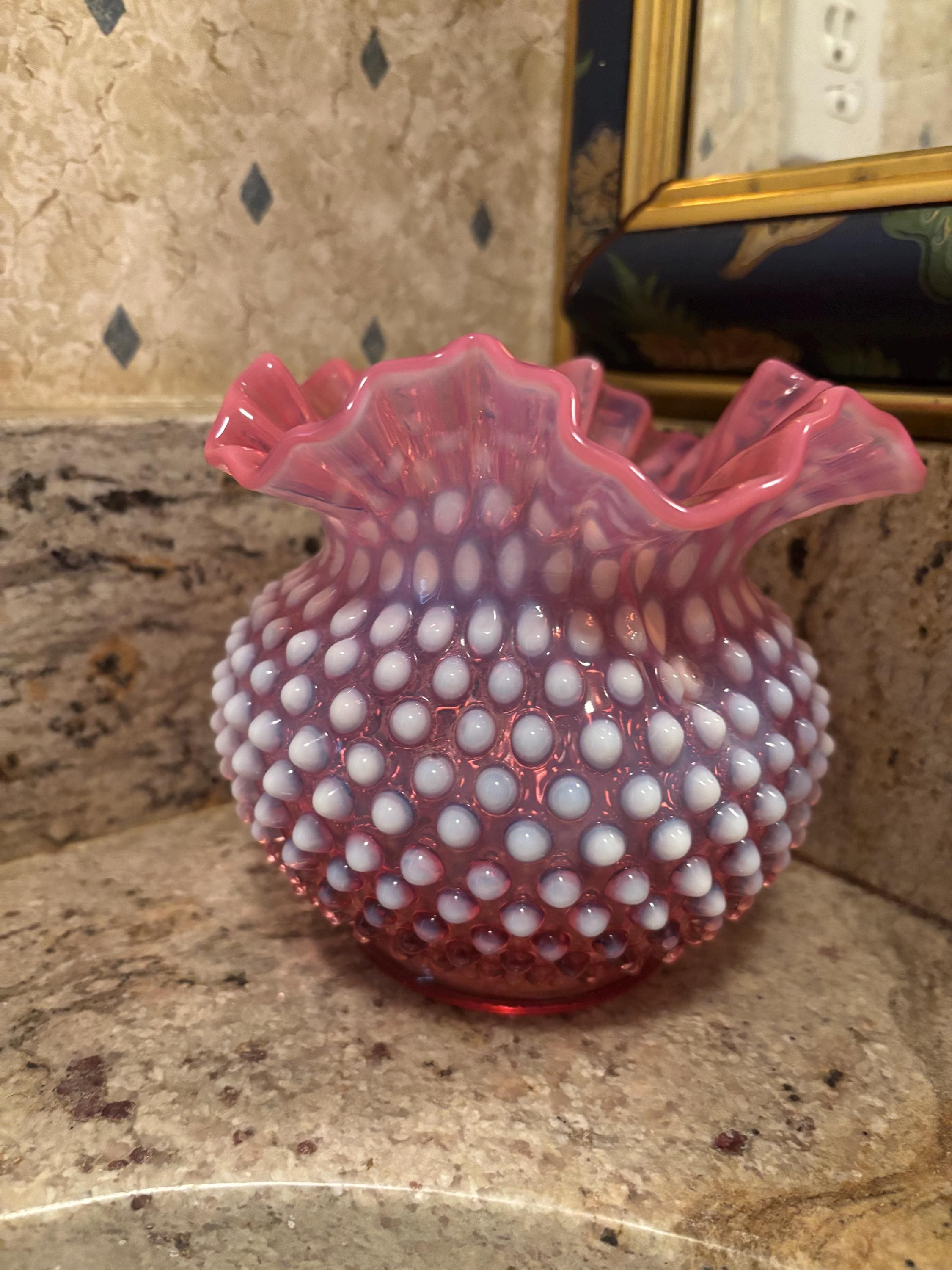 フェントン　ヴィンテージ 　ホブネイル　クランベリーガラス花瓶 フェントン ヴィンテージ ホブネイル クランベリーガラス花瓶