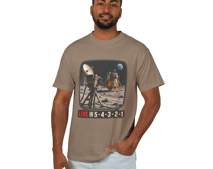 Live in 5 4 3 2 1 Moon Landing Tee | Funny Who Filmed It Conspiracy Vintage T-Shirt