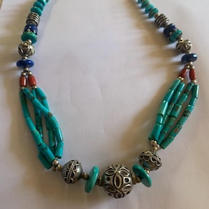 Collana antica indiana in argento e pietre dure