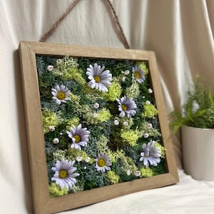 Framed Daisy Moss Wall Art | Handmade Botanical Decor | Real Preserved Moss Floral Frame | Cottagecore Wall Hanging | Nature Home Decor