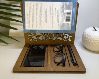 Wooden Gift Idea, Personalized Book Stand, Wooden Book Stand, Book Valet, Book Stand, Book Triangle