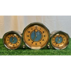 Pottery Barn 3 Clock Zone Automobilia Car Dash Gauge Fading Blue Light Read