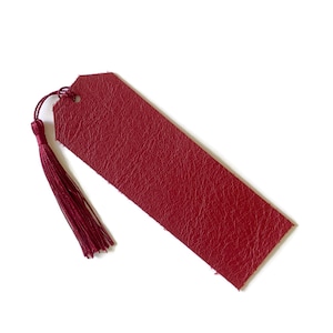 Leder Lesezeichen, Geschenk für Leser Bibliophile Geschenk, Stocking Stuffer Ideen für Männer und Erwachsene, rotes Lesezeichen für Männer oder Frauen, Bücherwurm Geschenk