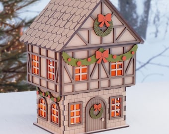Archivo cortado a láser de escena de lámpara de casa navideña. Farol navideño SVG / Casa navideña en capas / Descarga digital de Glowforge y xTool de 3 mm