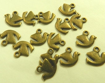 20 Tibetan Style Antique Bronze Birds, Nickel Free, Doves, Peace, Love, Charms, Double-Sided, 15mm long x12mm wide, Metal, Alloy, Holidays