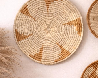 Small Patterned Woven Wall Plate