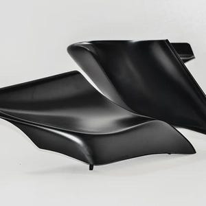Harley Davidson 4&quot; Stretched Side Covers 2009-2013