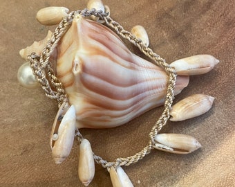 North Carolina Olive Shell Boho Bracelet (8 inches)