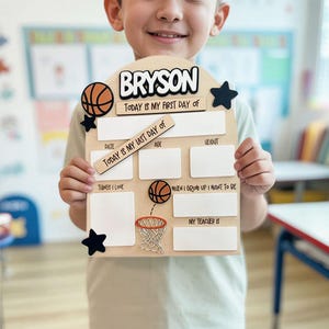 Plaque personnalisée d'école de basket-ball, plaque maternelle 1er jour d'école, planche en bois premier jour d'école maternelle, plaque nominative personnalisée