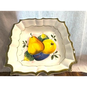 Vintage Majolica Italian Ceramic Fruit Bowl With Scalloped Edges