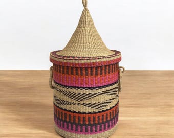 Cesta tejida a mano con tapa: cesta de paja rústica, diseño Bolga