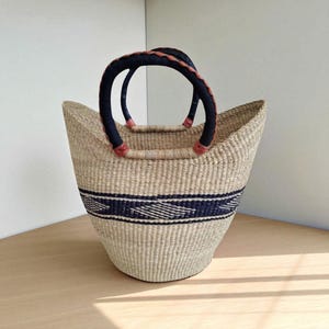 Natural Bolga Basket Tote – Handwoven Ghana Straw Bag with Navy Pattern | Minimalist African Market Bag | Eco-Friendly Handmade Basket
