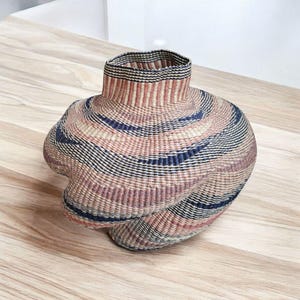 Woven Pot Basket,Bolga Decor Basket,Flower Pot Storage,African Home Decoration Basket,Wicker Art Organizer,Handwoven Elephant Grass Basket